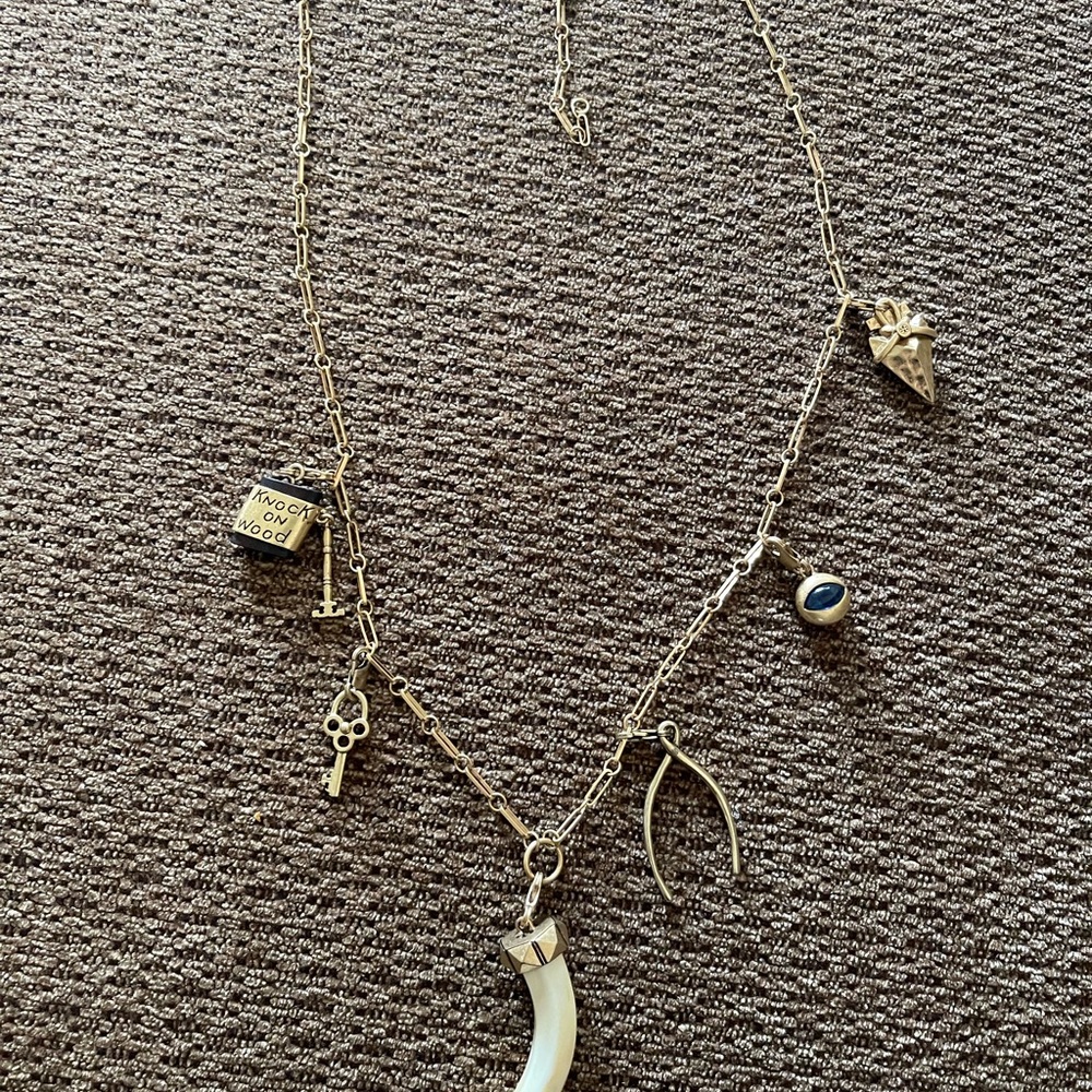 Extremely rare - Tory Burch Heirloom Charm Necklace